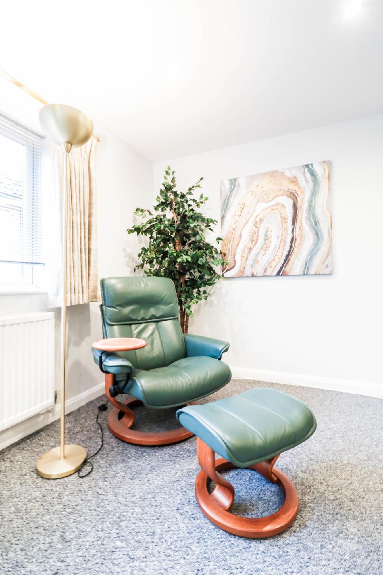 Bright And Spacious Contractor House L Parking! Borehamwood Zewnętrze zdjęcie
